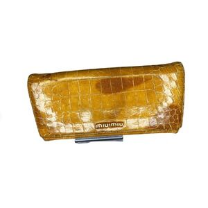 Miu‎ Miu Leather Wallet Clutch Zip Around Continental brown / yellow color